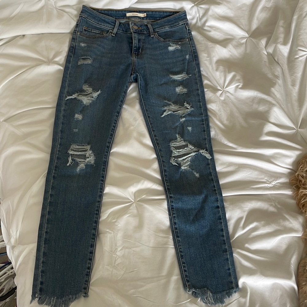 ripped skinny Levi jeans